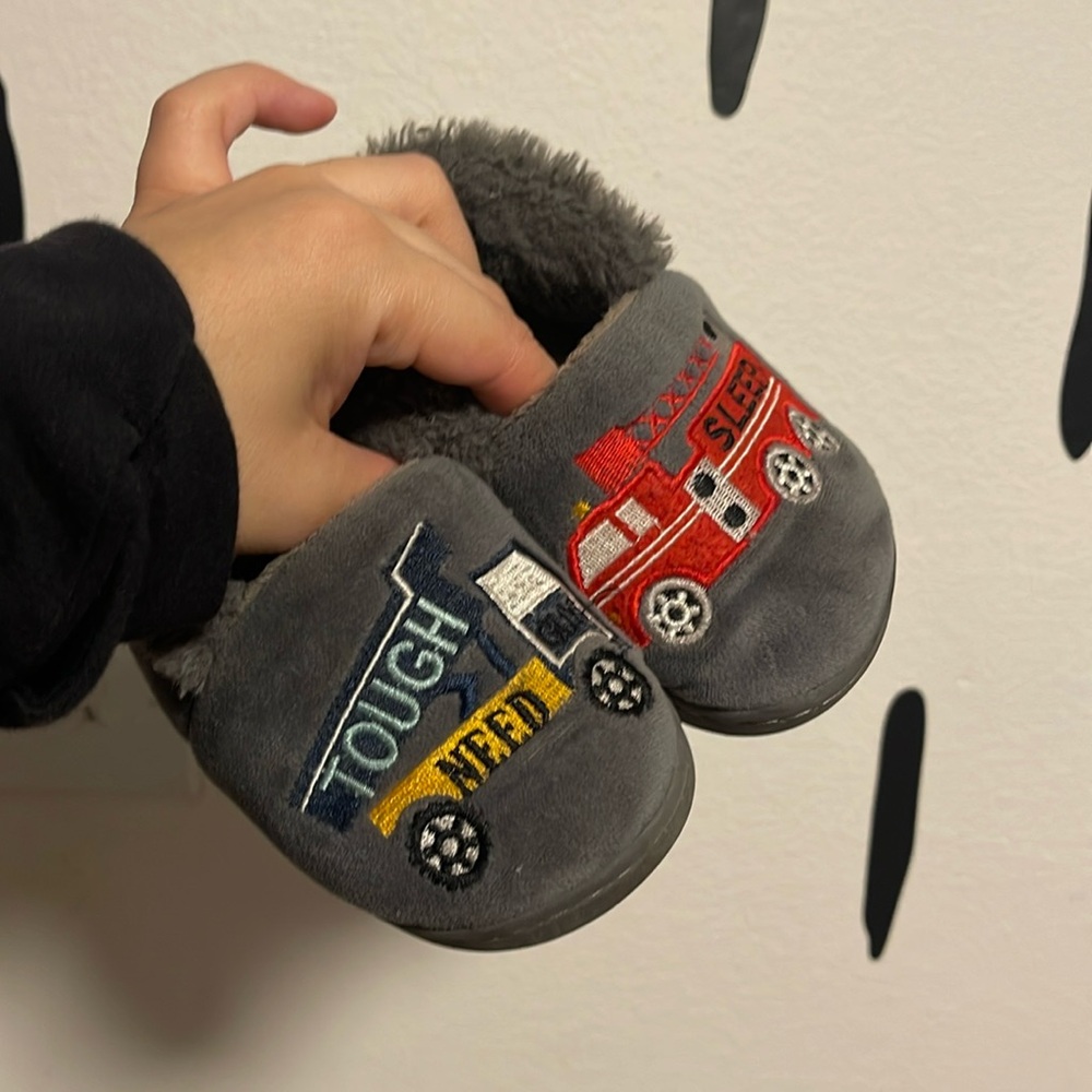 Fire trucks Slippers size 5-6 toddler